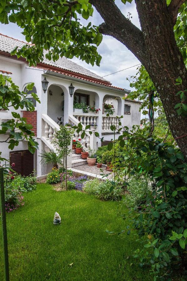 Apartments With A Parking Space Crikvenica - 11307 Buitenkant foto