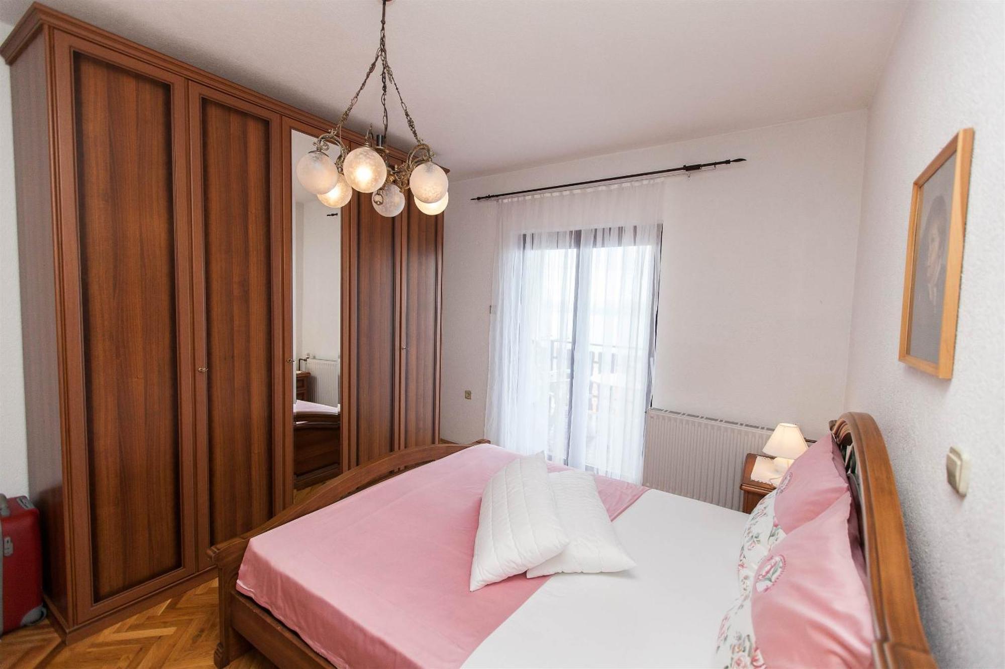 Apartments With A Parking Space Crikvenica - 11307 Buitenkant foto